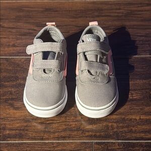 Vans Ward V Toddler Girls Shoe
